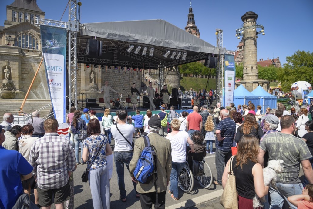 piknik nad odrą odra międzynarodowe targi turystyczne szczecin polska market tour