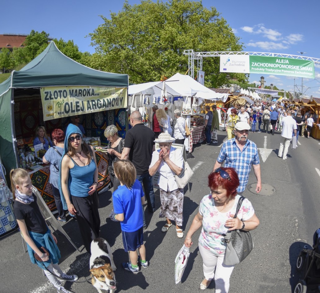 piknik nad odrą odra międzynarodowe targi turystyczne szczecin polska market tour