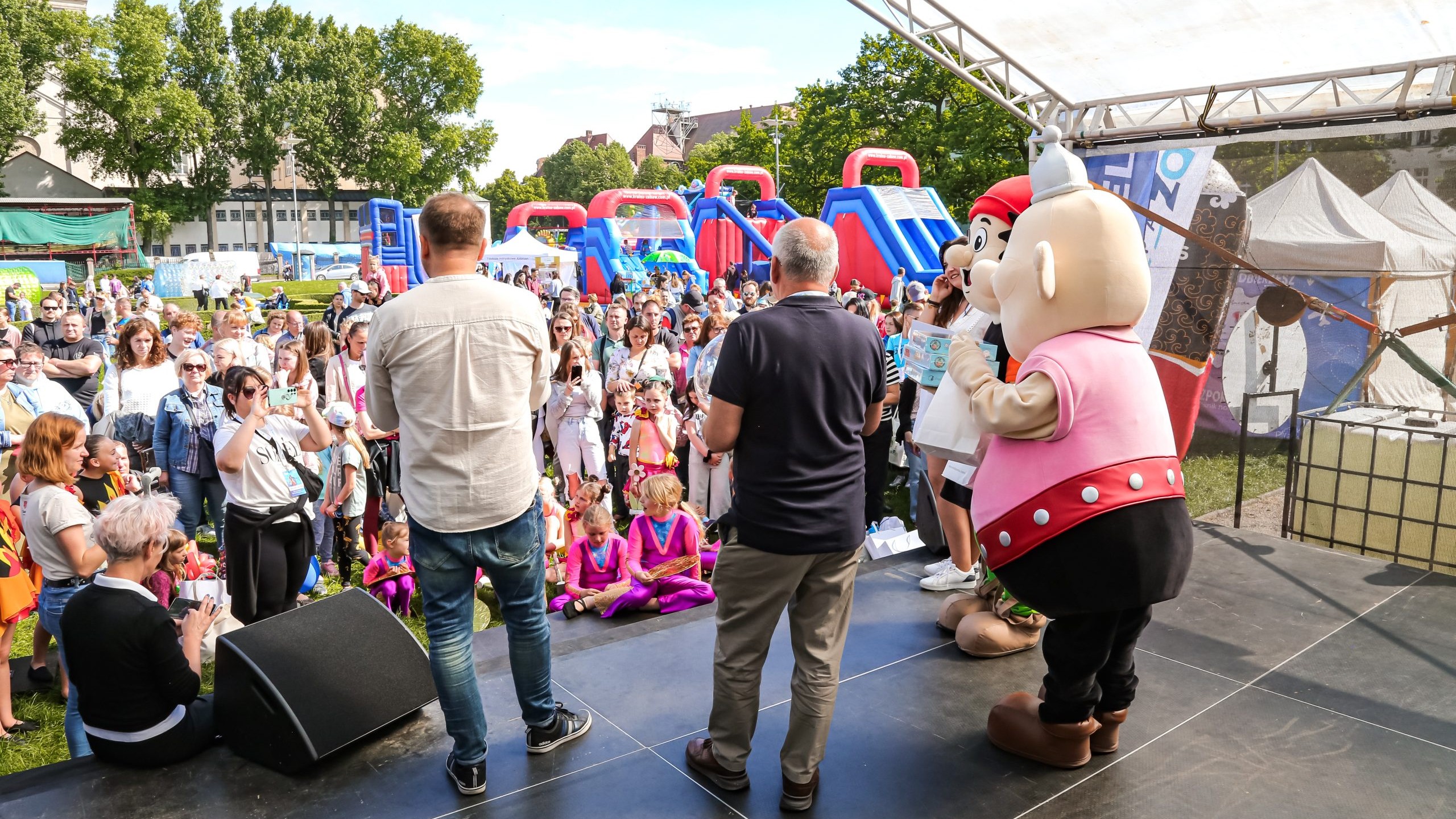 Piknik nad Odrą zabawy strefa dziecięca